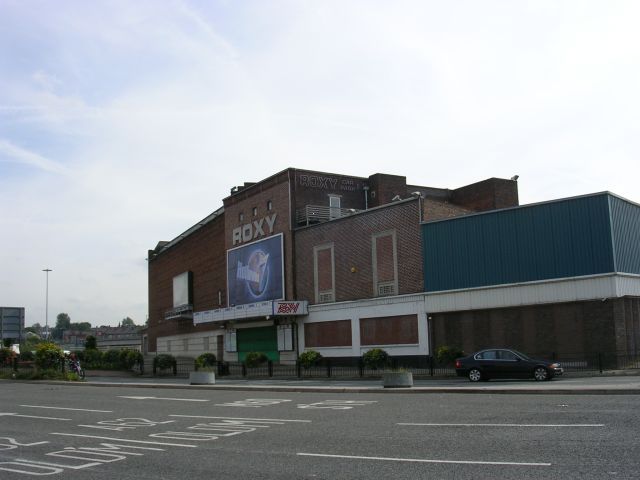 File:Roxy Cinema.jpg