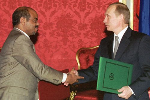 File:Vladimir Putin 3 December 2001-2.jpg