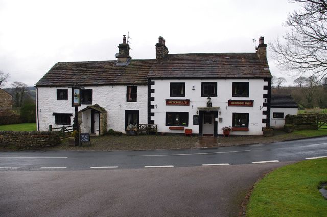 File:Bridge Inn, Tatham (2).jpg