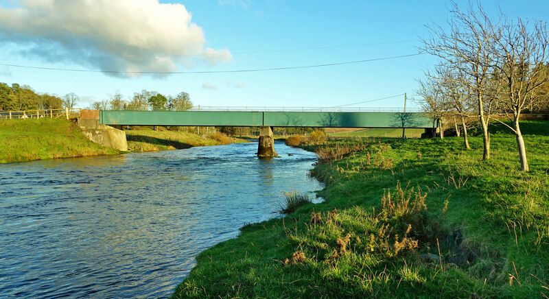 File:Camps Road Bridge (geograph 7021530).jpg