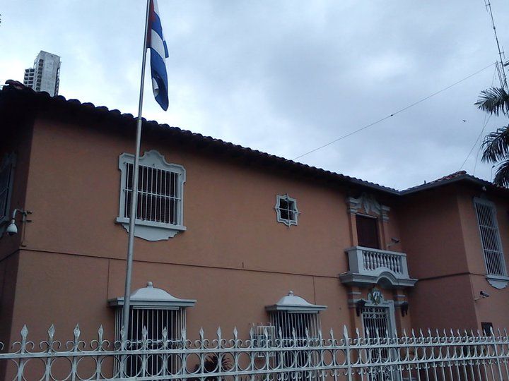 File:Cuban embassy, Panama City.jpg