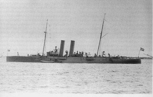 File:HMS Örnen.jpg