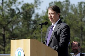 File:Paul Anastas speaking.jpg