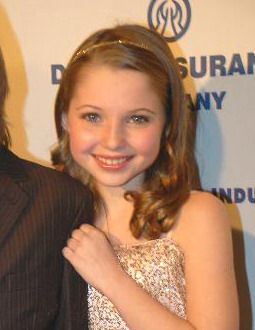 File:Sammi Hanratty.jpg