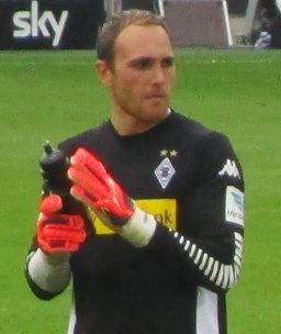 File:Tobi Sippel2.jpg