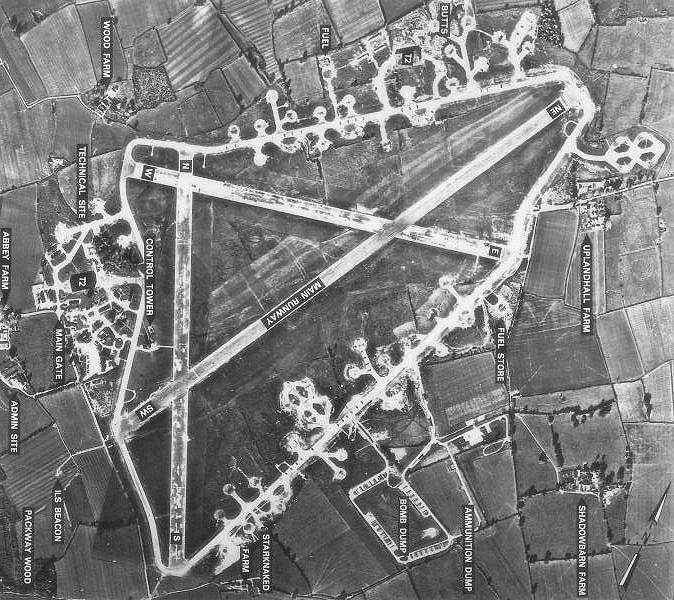 File:Bungayairfield-6oct1945.png