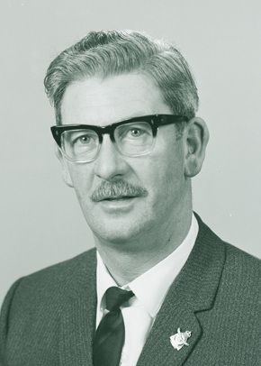 File:Don Devitt 1968 (cropped).jpg