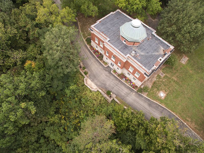 File:Hendricks Hall - Aerial photograph.jpg