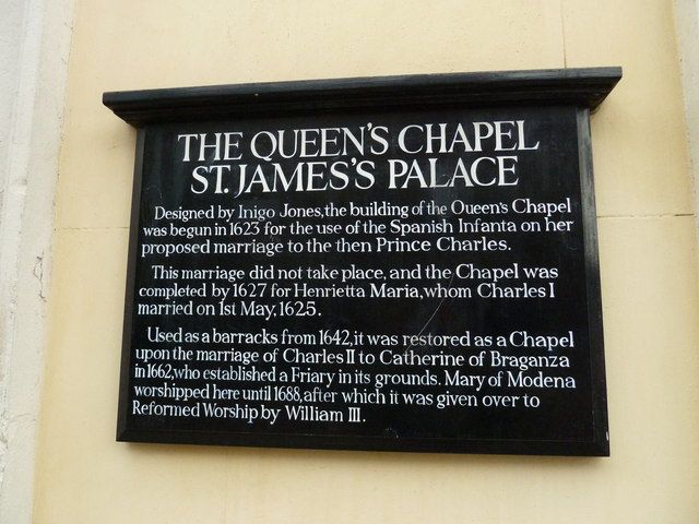 File:Information board on The Queen's Chapel.jpg