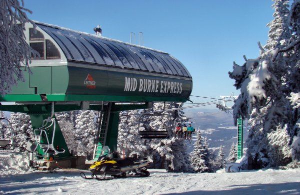 File:Mid-Burke Express Summit on Opening Day.jpg