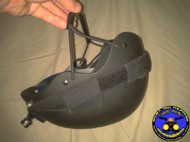 File:Sidemount helmet with bungee strap.jpg