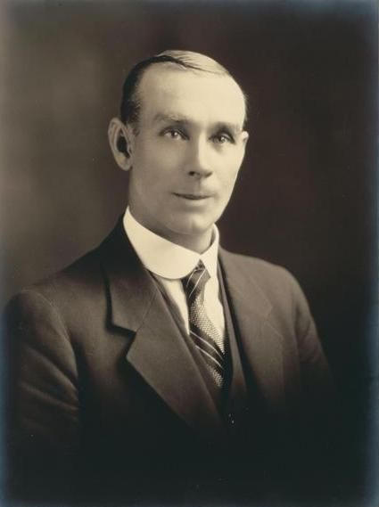 File:William Albion Gibbs.jpg