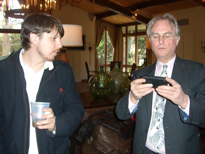 File:Josh Timonen and Richard Dawkins (with iPhone).jpg