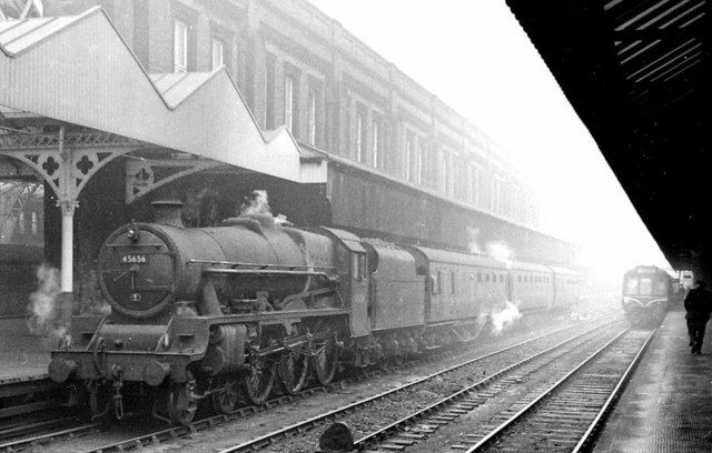 File:Manchester Central railway station 2098689 7fd83365.jpg