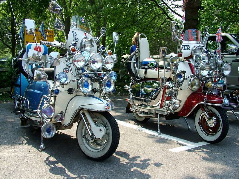 File:Mod style Lambretta scooters.jpg