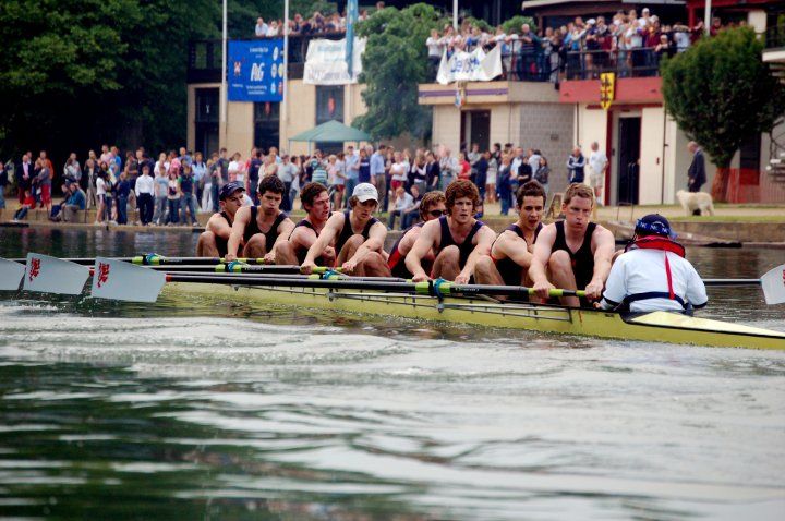 File:Balliol 1st VII Headship 2008.jpg