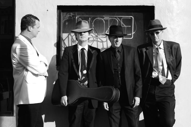 File:CRIME band, outside.jpg