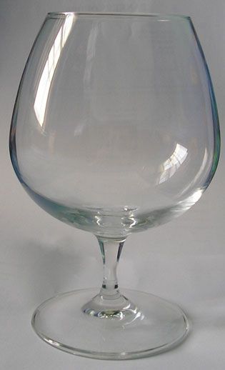 File:Cognac.glass.jpg