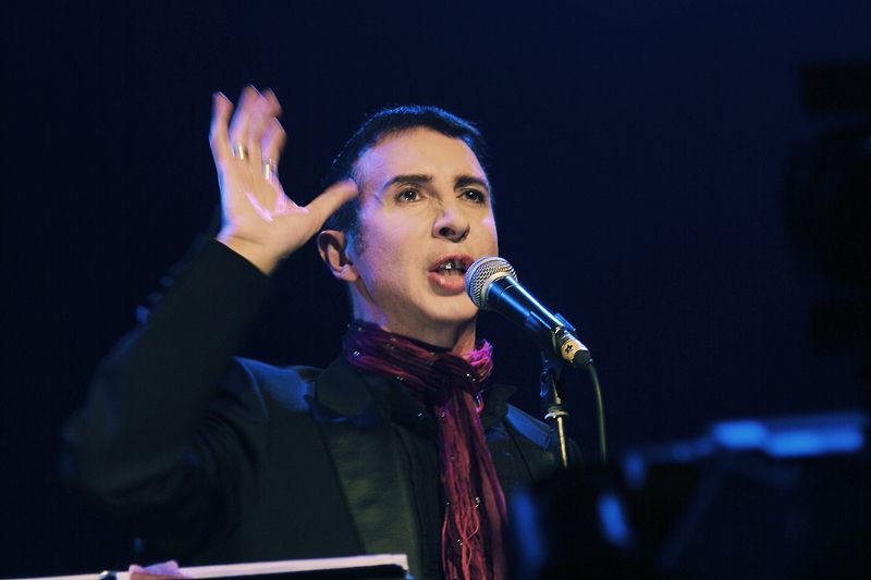 File:Marc Almond @ Manezh Kadetskogo Korpusa.jpg