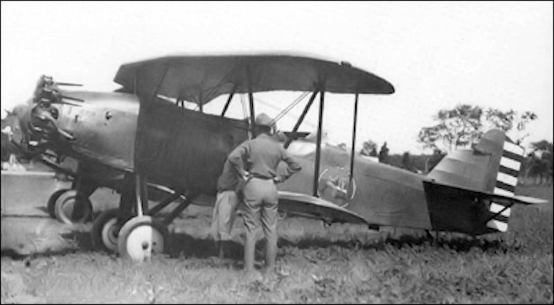 File:118th Observation Squadron - Curtiss XI-12 Falcon.jpg