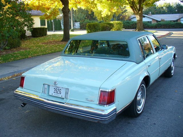 File:Cadillac Seville 1977 rear.jpg