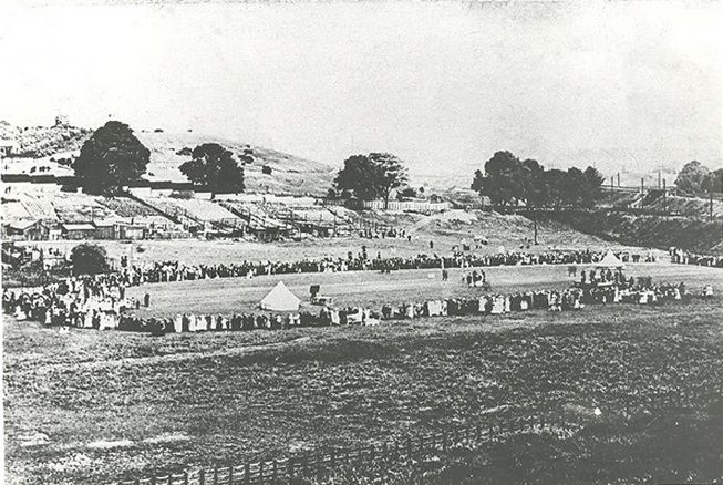 File:Mafeking Day celebration, Heaton Mersey 1900 (2).jpg