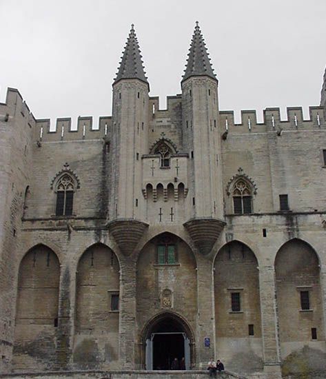 File:Palais des Papes main entrance.jpg