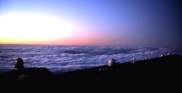 File:Roque de los muchachos observatory sunset.jpg