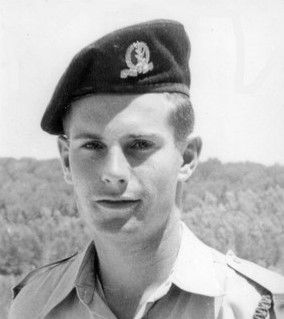 File:Uri ilan in uniform.jpg