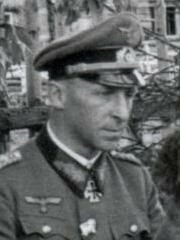 File:Walther Hahm (cropped).jpg