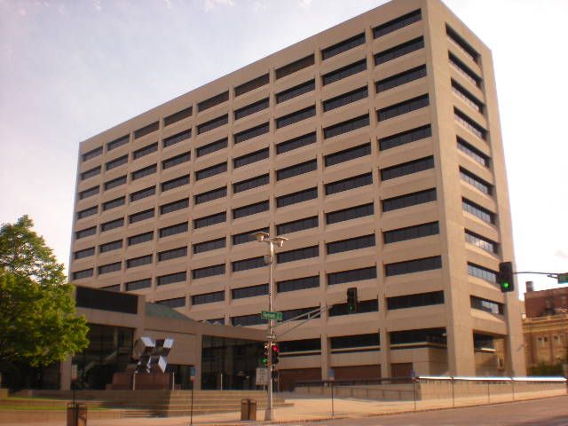 File:City Offices Omaha NE.jpg