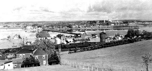 File:Vue 1930 Bathurst.jpg