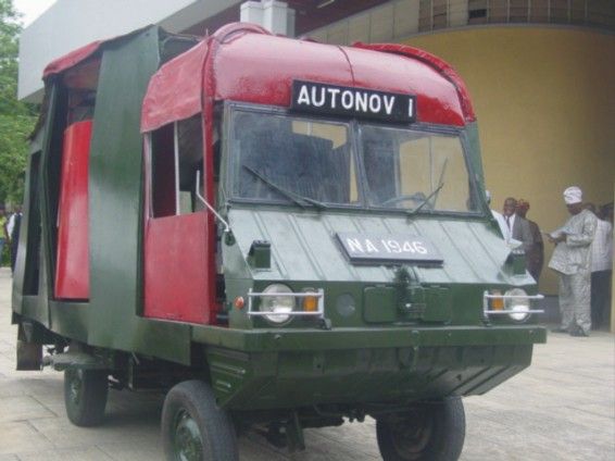 File:AUTONOV 1.JPG