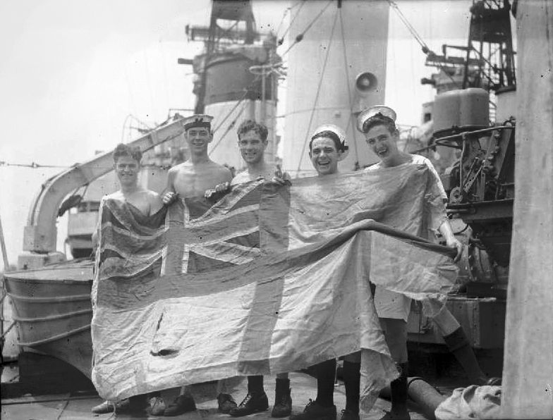 File:HMS Tartar ensign.jpg