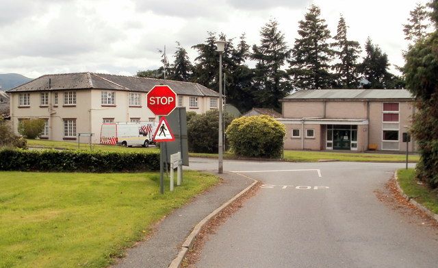 File:Road junction, Bronllys Hospital (geograph 2553686).jpg