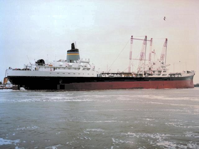 File:USNS Maumee.jpg