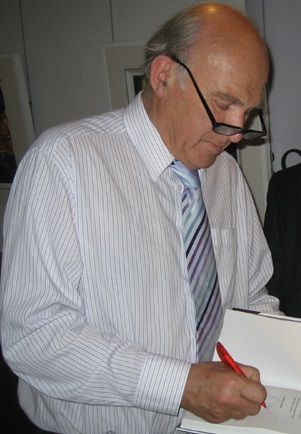 File:With Dr Vince Cable MP.jpg