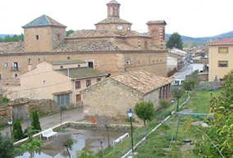 File:Gea de Albarracín antiguo cuartel.jpg