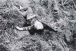 File:Phong Nhi massacre 2.jpg