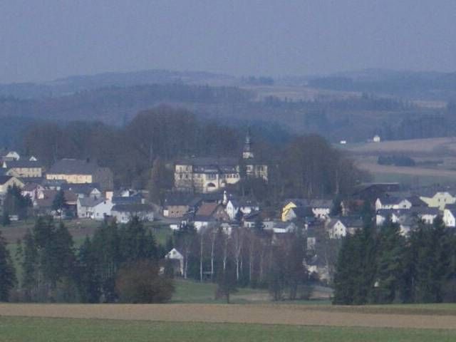 File:Reitzenstein-Frankenwald.jpg