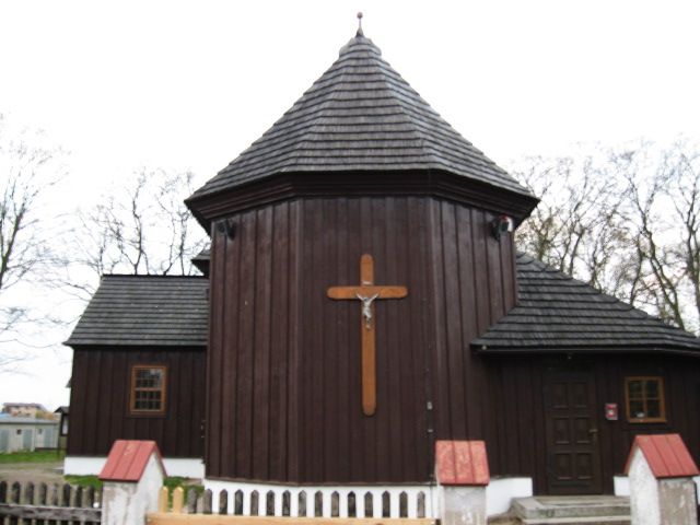 File:Saint Marcin church in Kaczanowo4.jpg