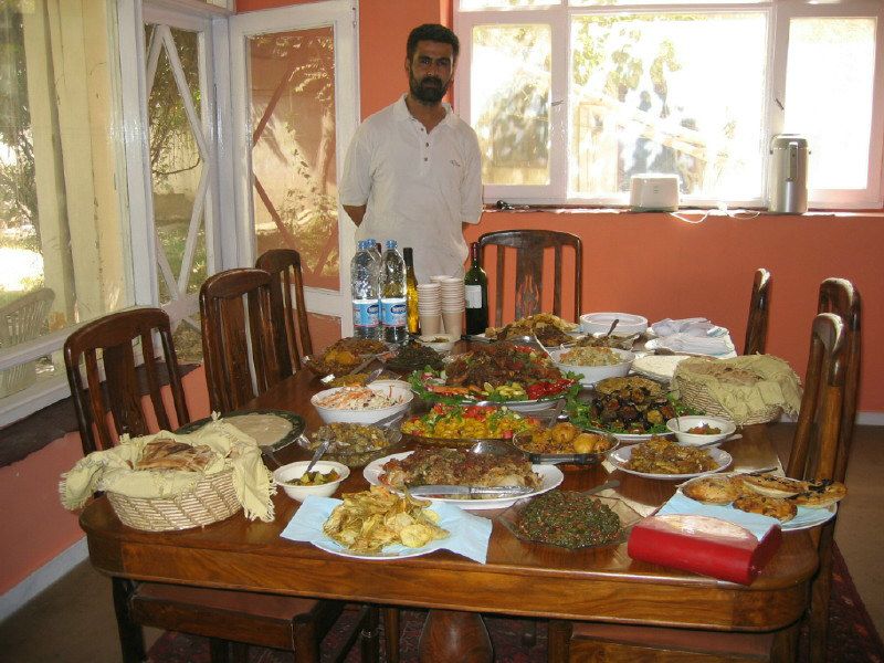 File:Afghan food.jpg