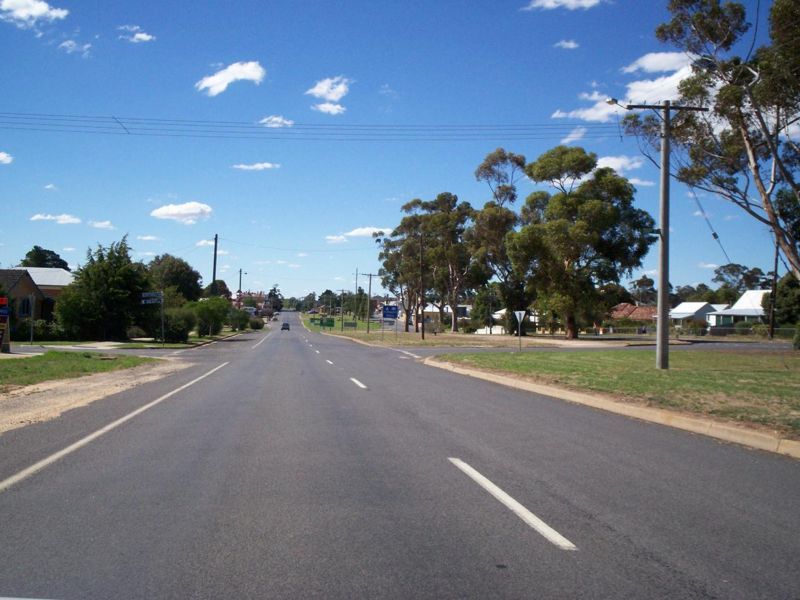 File:Avoca Victoria.jpg