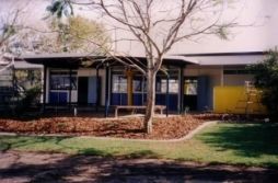 File:B Block, Elliott Heads State School, 1994.jpg