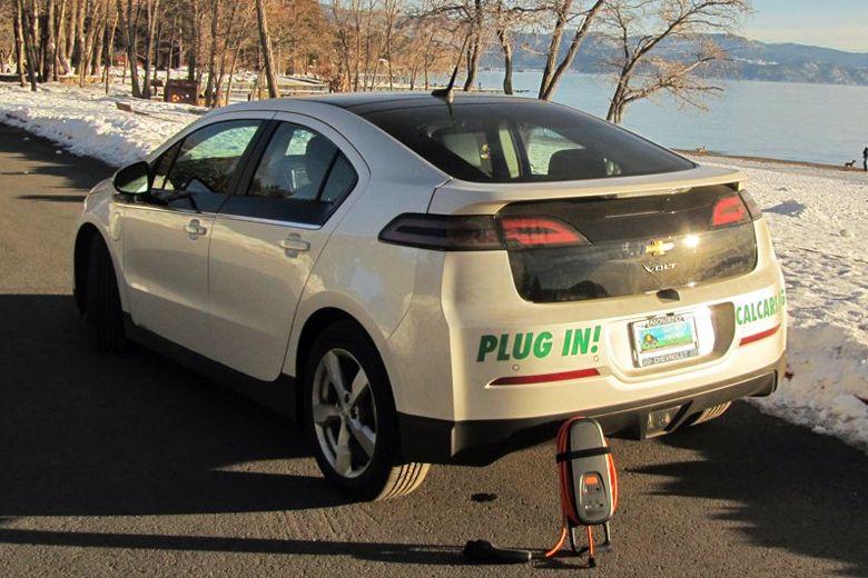 File:Chevy Volt in Lake Tahoe NV trimmed.jpg