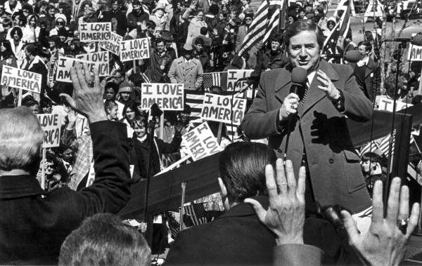 File:Dr. Jerry Falwell holds a religious rally.jpg