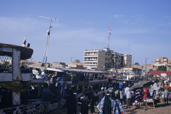 File:Port de Mopti.png