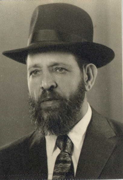 File:Shalom-Avraham Shaki (00320403).jpg