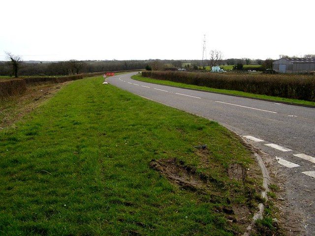 File:A4226 - geograph.org.uk - 362118.jpg