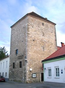 File:CIMG5538 ungarturm.jpg